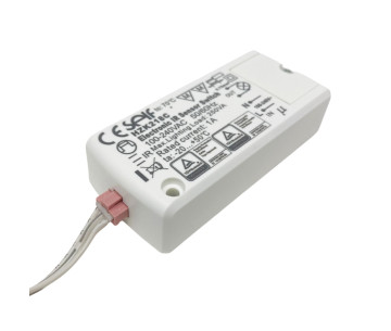 Relé electrónico HZK218C con sensor infrarrojo IR pasamano